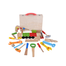Vendendo o conjunto de caixa de ferramentas Montesorri DIY Brinquedo de simulação